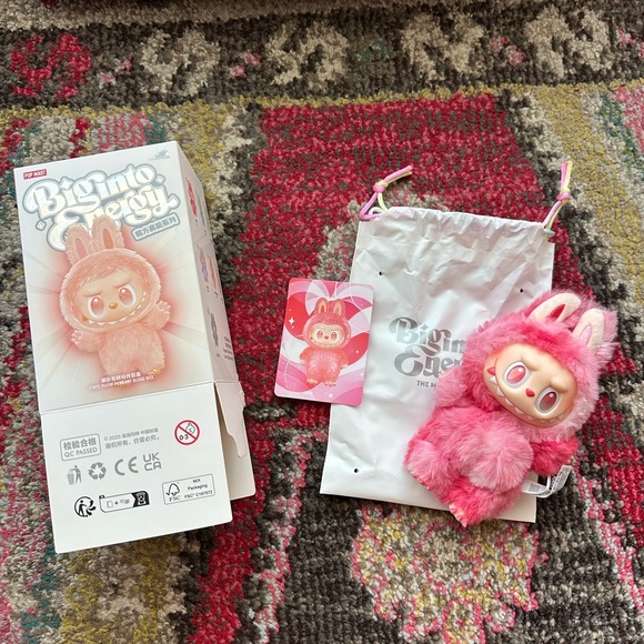 POP MART Labubu Big Into Energy Love NIB 💯 Authentic - Picture 5 of 13